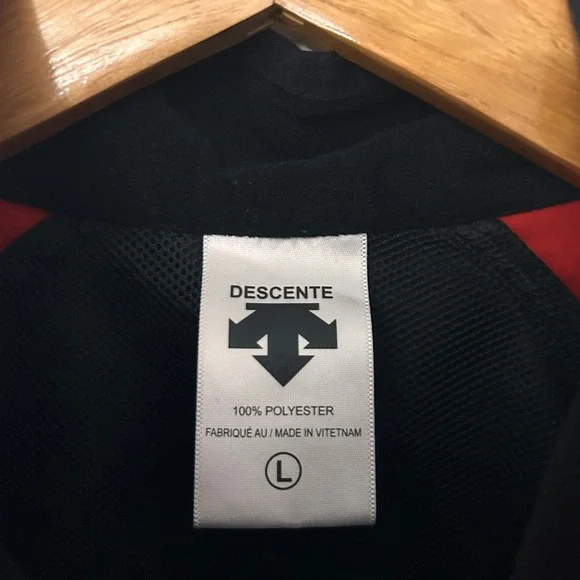 Descente Men's Large Cycling Jacket Black Red Lightweight Windbreaker Full Zip - Picture 4 of 8